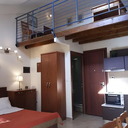 Kripis Studio Thessaloniki * Thessaloniki