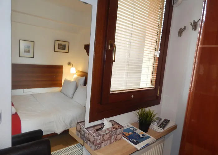 塞萨洛尼基克里皮斯公寓 公寓